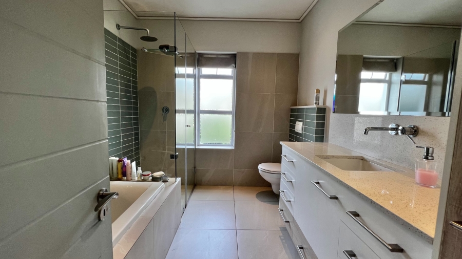 To Let 4 Bedroom Property for Rent in Croydon Olive Estate Western Cape